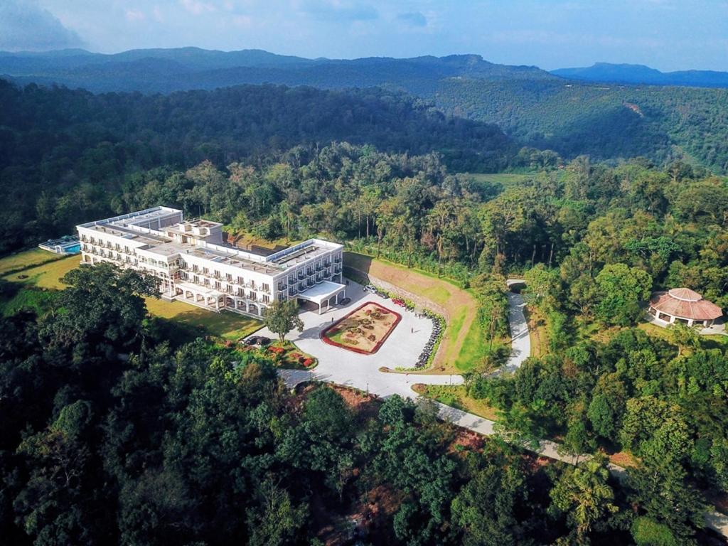 Montrose Golf Resort And Spa - Coorg Jambur Экстерьер фото
